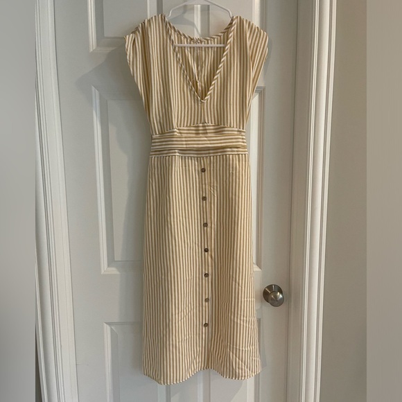 Yellow Striped Midi Sundress Size M - Picture 1 of 2